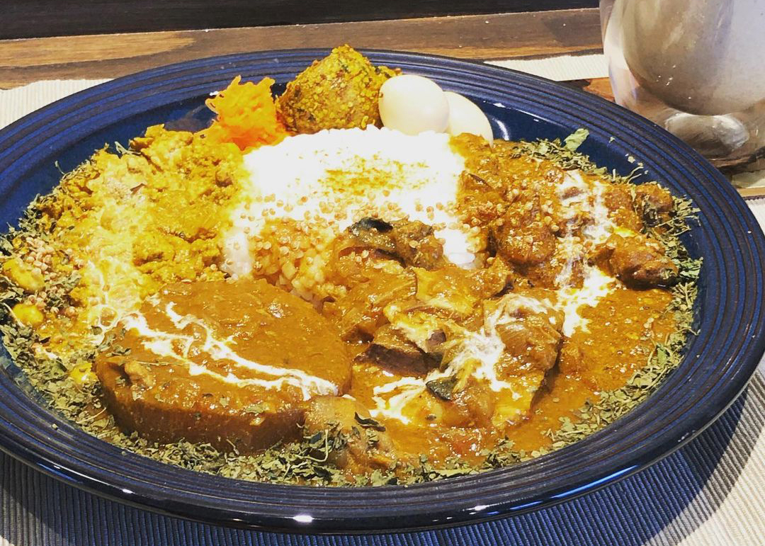 日本一暑い街、多治見のスパイスカレー屋「スパイスファクトリーあべべ